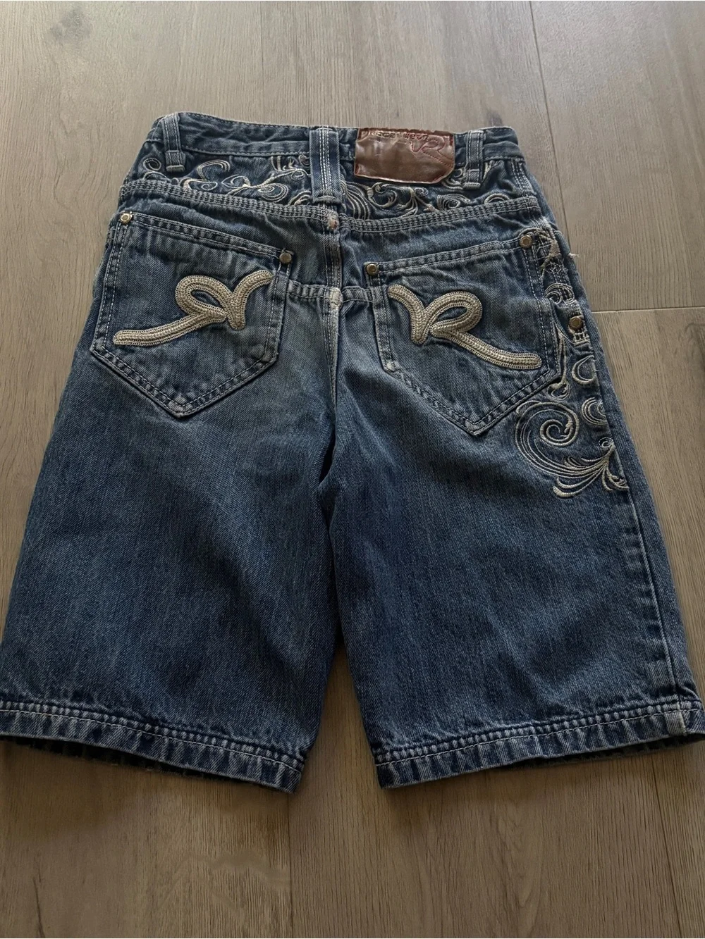 Rocawear Men's Dark Blue Denim Jean Shorts